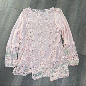 Chico's Light Pink Lace Blouse Size 1/US Medium
